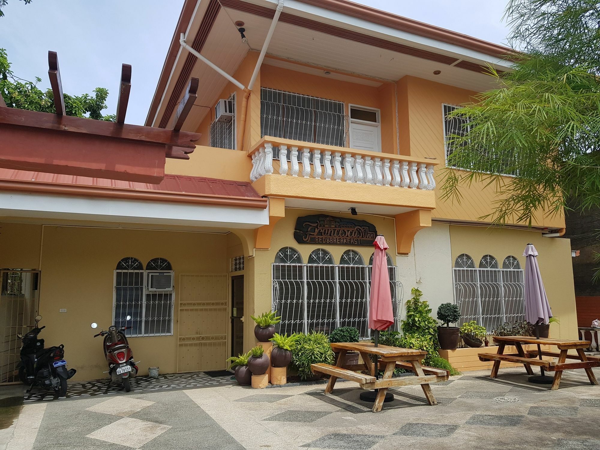 Francesca'S Inn Tagbilaran City Bagian luar foto